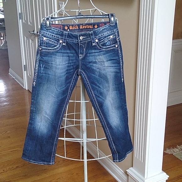 Rock Revival Gwen Capri Jeans - Picture 2 of 16